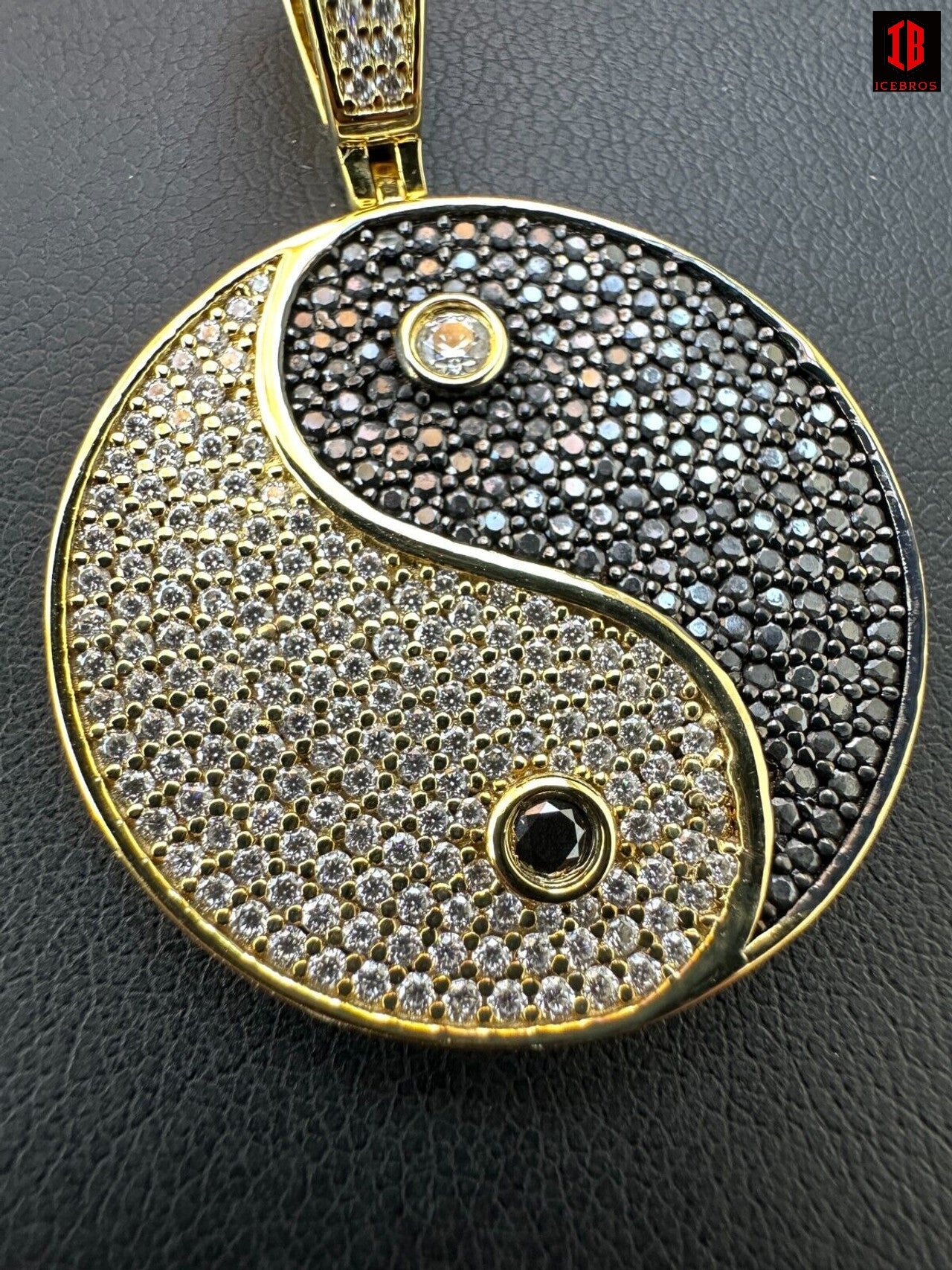 Detailed View Of 14k Yellow Gold Pendant White and Black Vvs Round Moissanite Stones on Ancient Chinese  YIng & yang Pendent Necklace