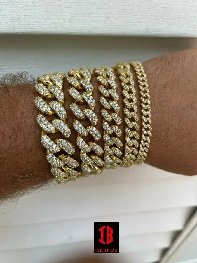 Yellow Gold Miami Curb Cuban Link Bracelet with different sizes for different wrist sizes of hand