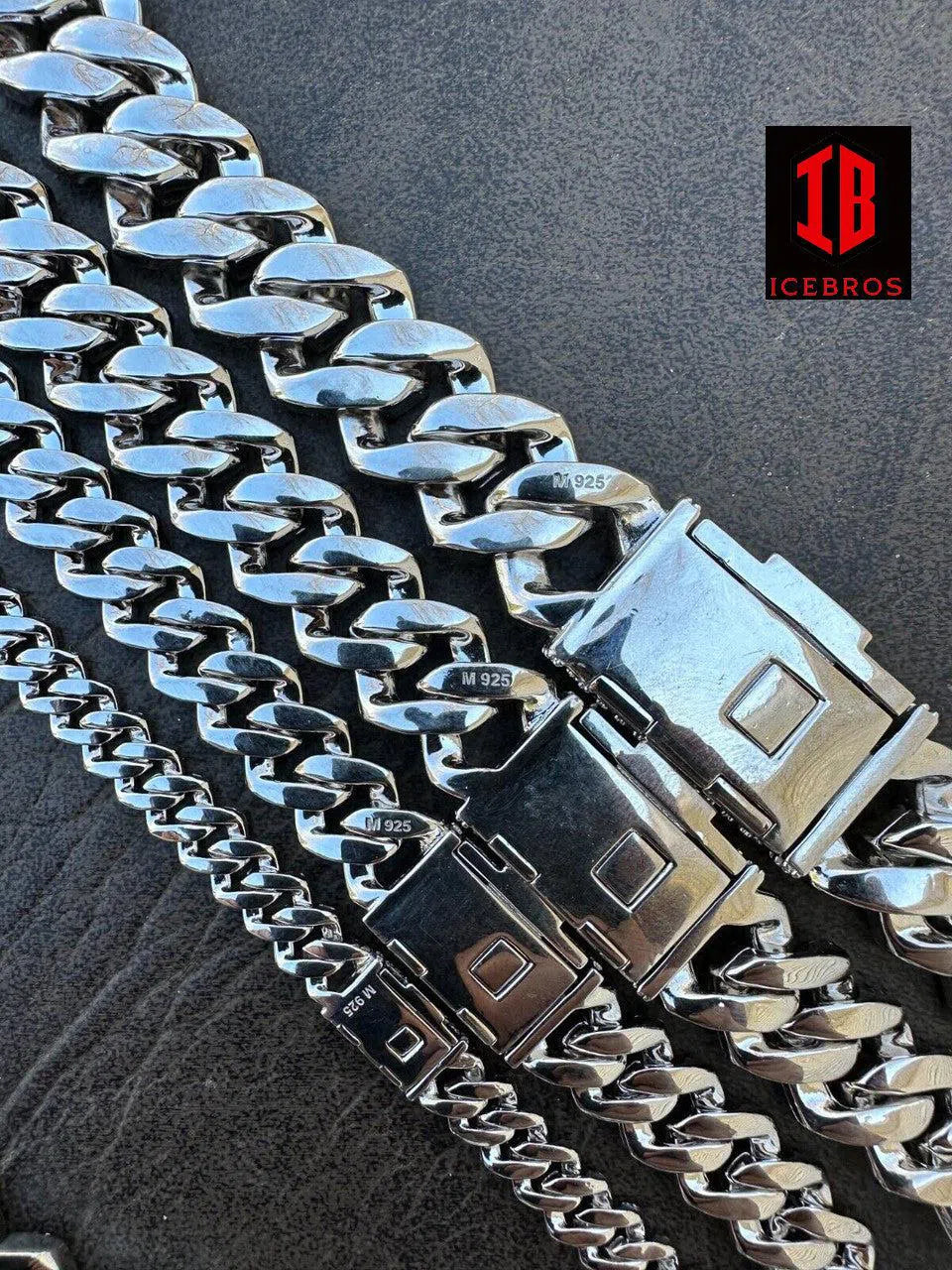 Close-up view of the Moissanite Diamond Cuban Link Chain, showcasing the intricate buckle clasp