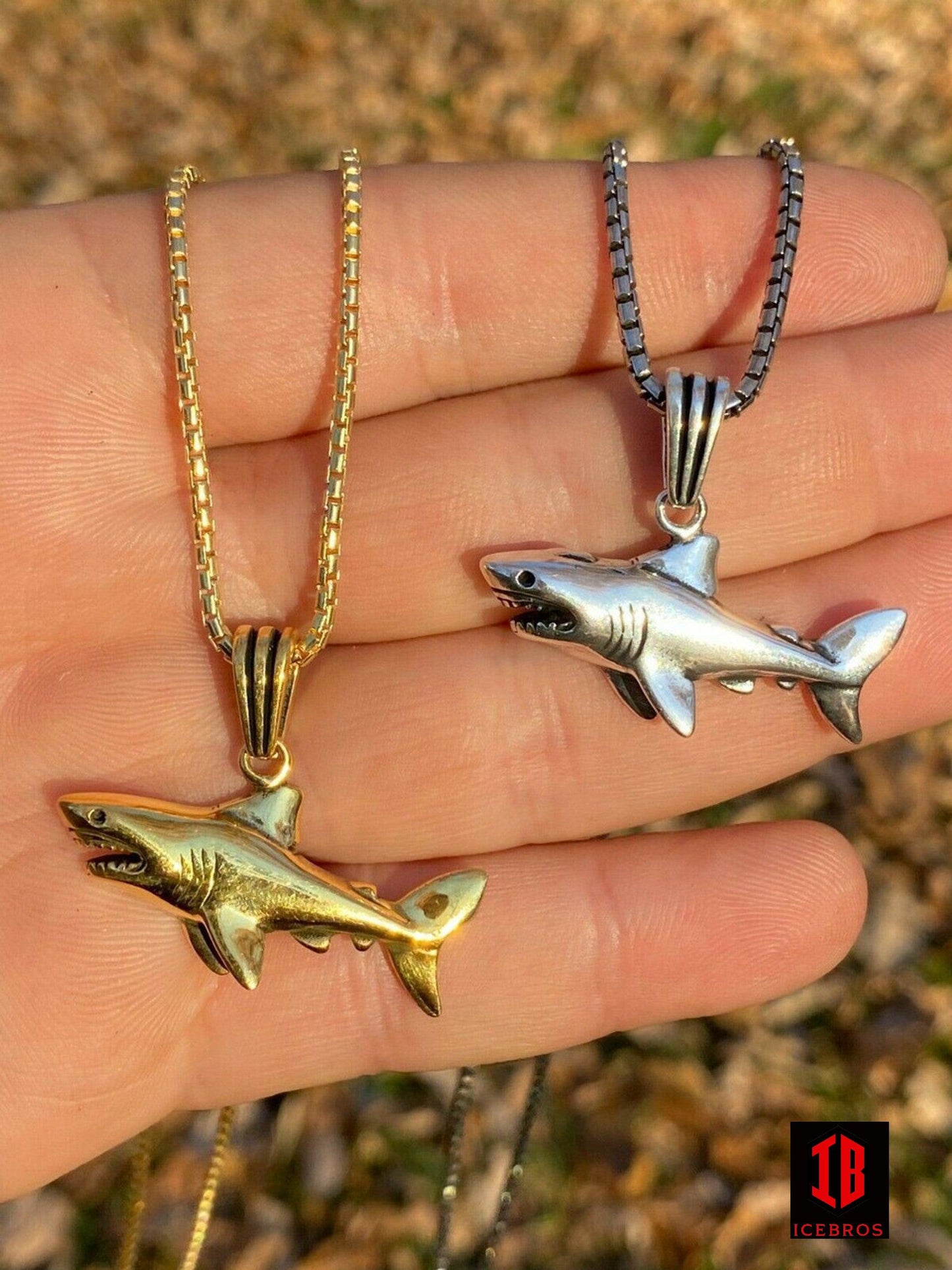 925 Sterling Silver 3D Great White Shark Gold Large Men's Ladies Chain