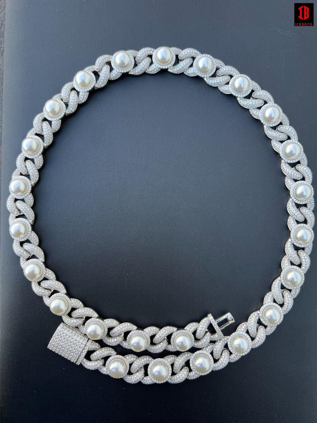 15mm White Gold Infinity Link Pearl Link Necklace Showing the Complete Large White Gold Pearl Chain 